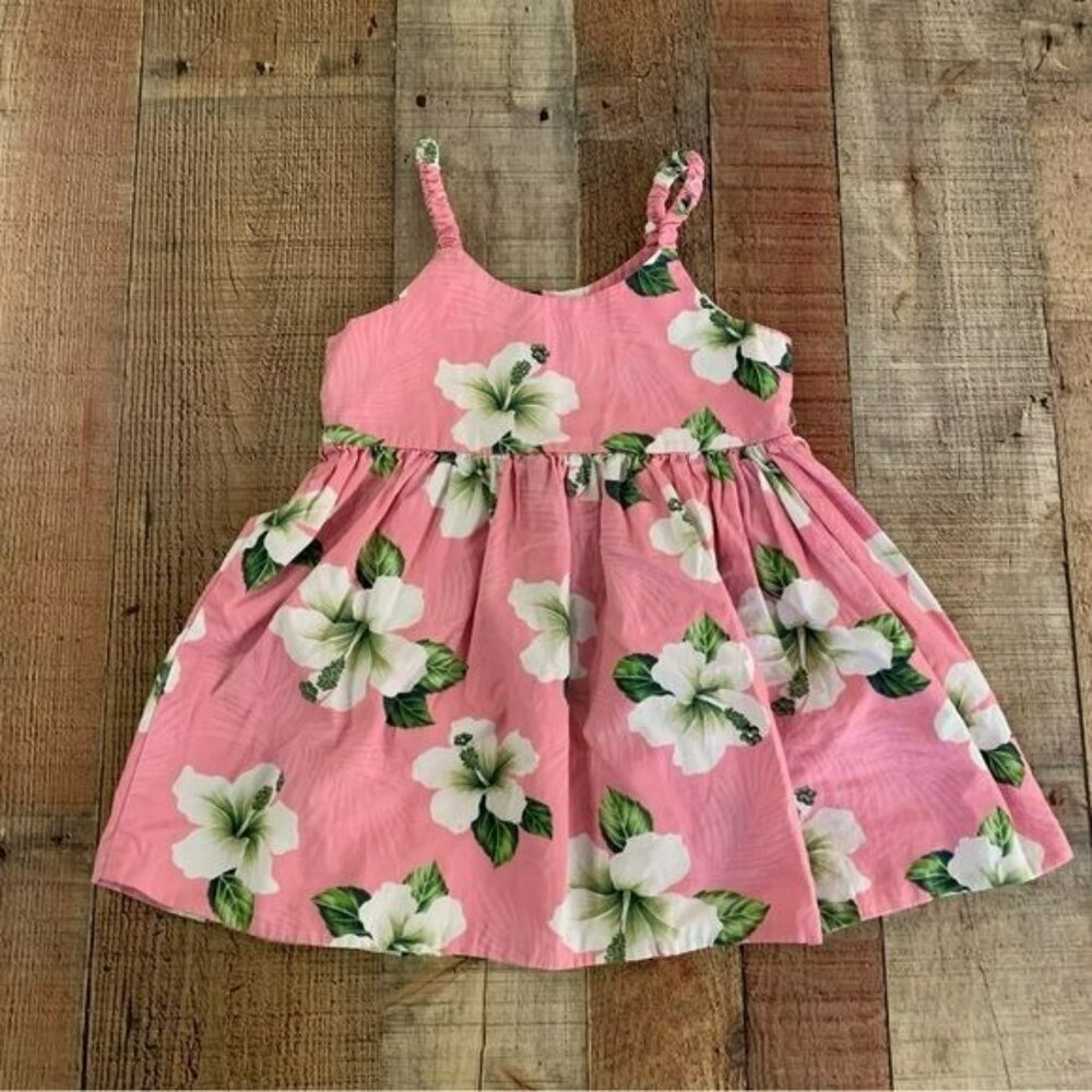 Pacific legend apparel vintage girls pink top with white Hawaiian print flowers
